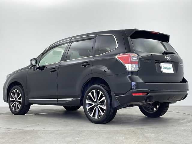 スバル フォレスター 2．0XT アイサイト 富山県 2016(平28)年 4.7万km クリスタルブラックシリカ 4WD/社外SDナビ/Bluetooth対応 DVD再生可/フルセグTV/バックカメラ/ハーフレザーシート/前席パワーシート/前席シートヒーター /ブラインドスポットモニター/ETC/LEDヘッドライト/フォグライト /オートライトコントロール/純正18インチアルミホイール/ステアリングスイッチ/パドルシフト/スマートキー×2/エンジンプッシュスタート/純正フロアマット/ドアバイザー/保証書/取扱説明書