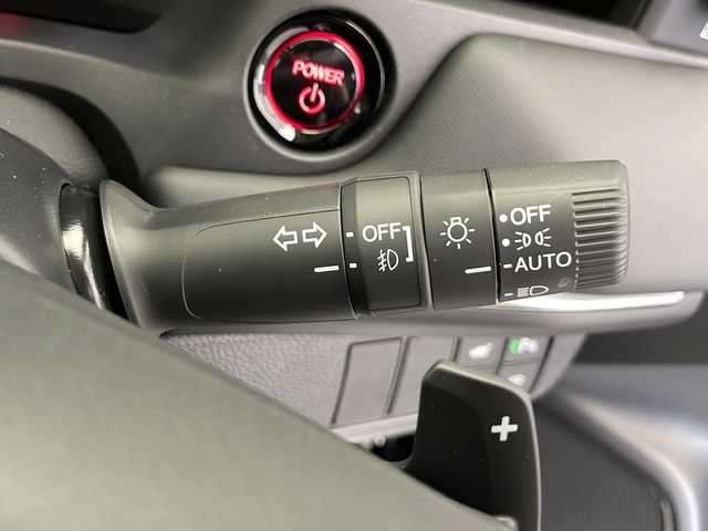 ホンダ ヴェゼル ハイブリッド e:HEV Z 長野県 2025(令7)年 0.1万km未満 クリスタルブラックパール 4WD/ホンダセンシング/ブラインドスポットインフォメーション/Honda CONNECTディスプレイ/追従型クルーズコントロール/バックカメラ/フルセグTV/Bluetooth/ビルトインETC2.0/AppleCarPlay/AndroidAuto/オートライト/LEDヘッドライト/アダプティブドライビングビーム/フォグランプ/純正アルミホイール/ワイヤレス充電/ワイパーデアイサー/シートヒーター（運転席、助手席）/ステアリングスイッチ/ステアリングヒーター/ドアミラーヒーター/電子パーキング/ブレーキホールド/ウインカーミラー/電動格納ミラー