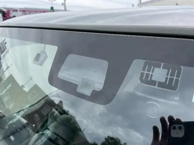 スズキ ジムニー XC 鳥取県 2019(令1)年 3.1万km ジャングルグリーン 4WD/ターボ/ワンオーナー/デュアルセンサーブレーキサポート/純正8型ナビ【CN-RZ843】/・フルセグ/・Bluetooth/・CD/DVD/バックカメラ/スマートキー/プッシュスタート/AAC/クルーズコントロール/ETC/ドライブレコーダー /前席シートヒーター/背面タイヤ＆ハードカバー/社外16AW＆ブロックタイヤ/社外バンパーガード/ABS/レーンキープアシスト/セキュリティアラーム/LEDヘッドライト/オートライト/フォグランプ/W&サイドエアバック
