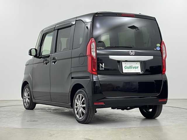 ホンダ Ｎ ＢＯＸ L 道央・札幌 2021(令3)年 0.4万km クリスタルブラックパール ・4WD  / ホンダセンシング/・衝突軽減ブレーキ（CMBS）/・レーダークルーズコントロール/・純正Gathersメモリナビ/（CD/DVD/SD/BT/フルセグTV）/・片側パワースライドドア/・バックカメラ/・LEDライト/オートハイビーム/・プッシュスタート/スマートキー/・ドライブレコーダー（前後）/ETC/・冬タイヤスチールホイール付き積込み/・横滑り防止装置/・盗難防止装置