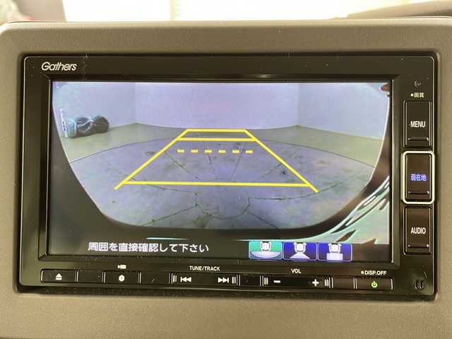 ホンダ Ｎ ＢＯＸ L 道央・札幌 2021(令3)年 0.4万km クリスタルブラックパール ・4WD  / ホンダセンシング/・衝突軽減ブレーキ（CMBS）/・レーダークルーズコントロール/・純正Gathersメモリナビ/（CD/DVD/SD/BT/フルセグTV）/・片側パワースライドドア/・バックカメラ/・LEDライト/オートハイビーム/・プッシュスタート/スマートキー/・ドライブレコーダー（前後）/ETC/・冬タイヤスチールホイール付き積込み/・横滑り防止装置/・盗難防止装置