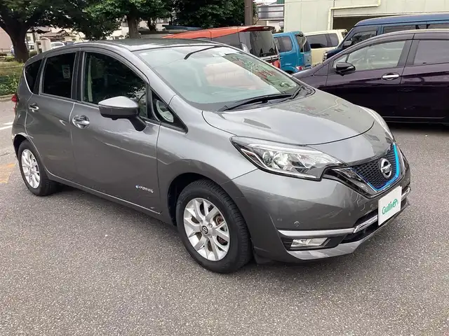 日産 ノート e－パワー メダリスト 神奈川県 2018(平30)年 4.1万km グレー 衝突軽減ブレーキ/社外ナビCD/DVD/フルセグ/全方位カメラ/ドライブレコーダー/インテリジェントクルーズコントロール/LEDオートライト/ステアリングスイッチ/アイドリングストップ/純正フロアマット/スマートキー/ETC