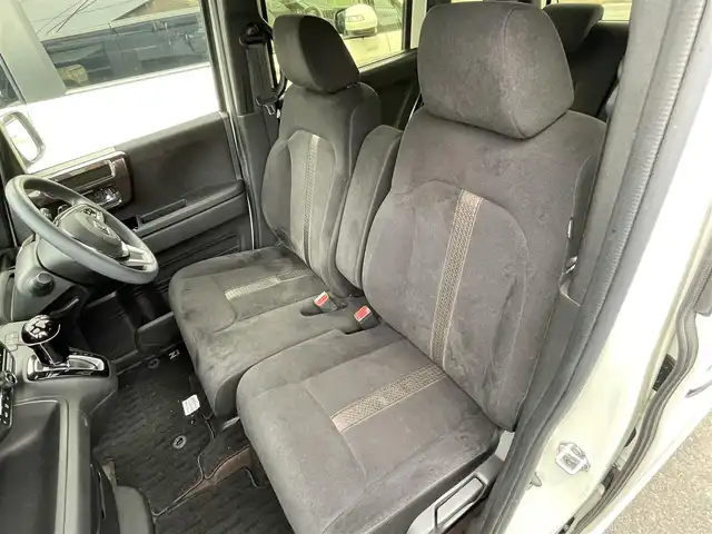 ホンダ Ｎ ＢＯＸ カスタム G L ホンダセンシング 福岡県 2018(平30)年 9.7万km プレミアムホワイトパールⅡ (株)IDOMが運営する【じしゃロン八幡西店】の自社ローン専用車両になります。こちらは現金またはオートローンご利用時の価格です。自社ローンご希望の方は別途その旨お申付け下さい/純正ナビ/(Bluetooth・DVD・CD・TV)/ETC搭載/片側パワースライドドア/純正アルミホイール/純正フロアマット/純正リアスポイラー/LEDヘッドライト/フロントフォグランプ/バックカメラ/クルーズコントロール