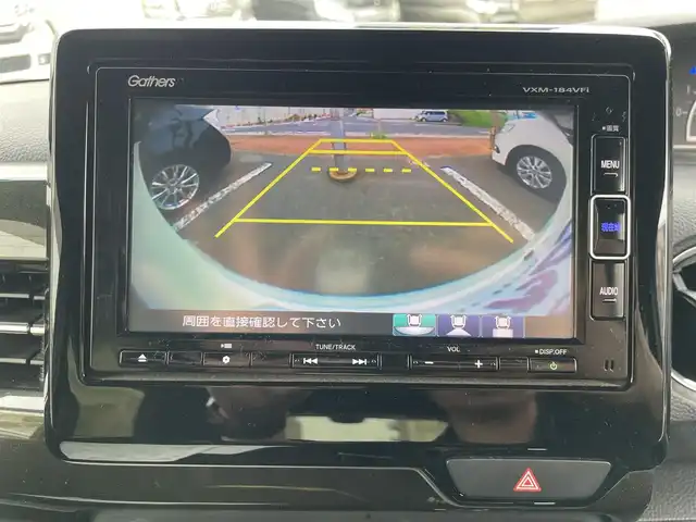 ホンダ Ｎ ＢＯＸ カスタム G L ホンダセンシング 福岡県 2018(平30)年 9.7万km プレミアムホワイトパールⅡ (株)IDOMが運営する【じしゃロン八幡西店】の自社ローン専用車両になります。こちらは現金またはオートローンご利用時の価格です。自社ローンご希望の方は別途その旨お申付け下さい/純正ナビ/(Bluetooth・DVD・CD・TV)/ETC搭載/片側パワースライドドア/純正アルミホイール/純正フロアマット/純正リアスポイラー/LEDヘッドライト/フロントフォグランプ/バックカメラ/クルーズコントロール