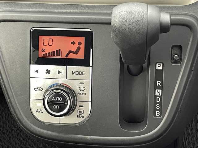 トヨタ パッソ モーダ 熊本県 2018(平30)年 5万km ファイアークォーツレッドM ワンオーナー　/社外ナビAVN-R8W（ＣＤ・ＤＶＤ・フルセグ・ＢＴ・ＳＤ・ＵＳＢ）/アイドリングストップ　/横滑り防止　/社外フロアマット　/ＬＥＤヘッドライト　/パワーステアリング　/パワーウインドウ