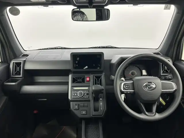 ダイハツ タフト X 新潟県 2025(令7)年 0.1万km未満 クロムグレーメタリック 4WD/オーディオレス/バックカメラ/スマートキー×２/衝突被害軽減ブレーキ/横滑り防止装置/LEDヘッドライト/オートライト/コーナーセンサー/電動格納式ミラー
