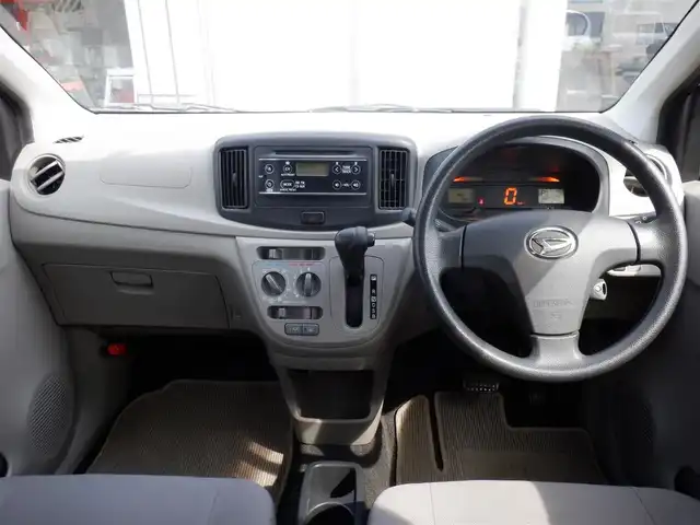 ダイハツ ミラ イース L スマートセレクションSA 静岡県 2014(平26)年 6.9万km ブライトシルバーメタリック  スマートアシスト/ 純正CDオーディオ/ リモコンキー/ 前方ドライブレコーダー/ ヘッドライトレベライザー/ フロアマット/ ドアバイザー