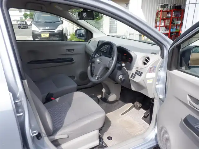 ダイハツ ミラ イース L スマートセレクションSA 静岡県 2014(平26)年 6.9万km ブライトシルバーメタリック  スマートアシスト/ 純正CDオーディオ/ リモコンキー/ 前方ドライブレコーダー/ ヘッドライトレベライザー/ フロアマット/ ドアバイザー