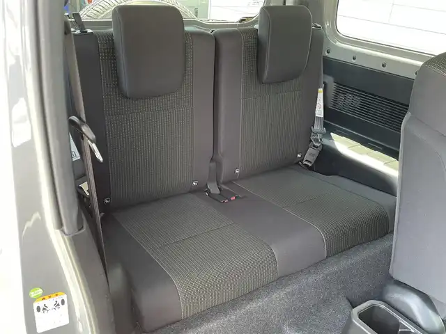 スズキ ジムニー XC 鳥取県 2021(令3)年 3.6万km ミディアムグレー インタークーラーターボ/4WD/carrozzeria8型ナビ【AVIC-CL911】/・フルセグ/・Bluetooth/・HDMI/・CD/DVD/スマートキー/プッシュスタート/ETC/オートエアコン/クルーズコントロール/前後ドライブレコーダー/前席シートヒーター/LEDヘッドライト　/オートライト/W＆サイドエアバック/カーテンエアバック/背面タイヤ/ハードカバー