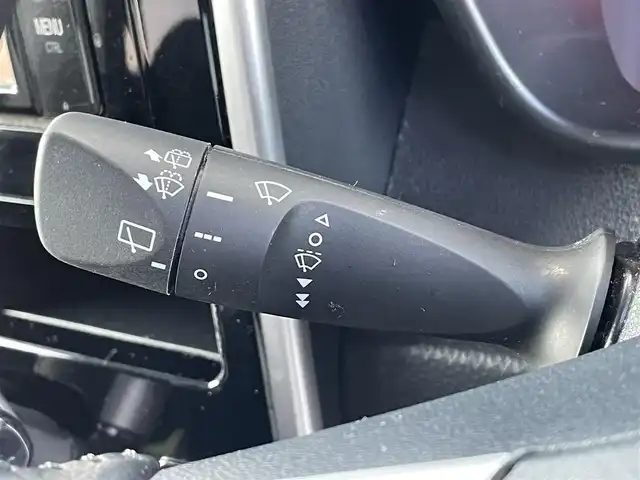 トヨタ ルーミー カスタムG S 福岡県 2017(平29)年 4.5万km ブラックマイカメタリック ・スマートアシスト　/・両側パワースライドドア　/・純正ナビ　/・フルセグＴＶ　/・バックモニター　/・ＬＥＤヘッドライト　/・ＥＴＣ　/・スマートキー／プッシュスタート　/・電格ミラー /・クルーズコントロール /・純正14インチアルミ