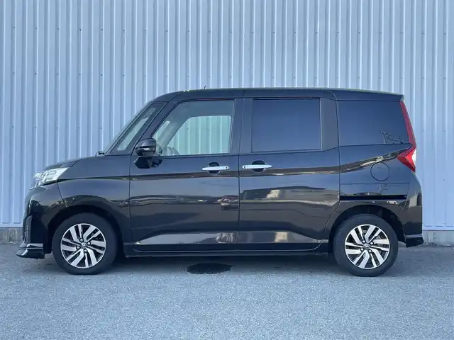 トヨタ ルーミー カスタムG S 福岡県 2017(平29)年 4.5万km ブラックマイカメタリック ・スマートアシスト　/・両側パワースライドドア　/・純正ナビ　/・フルセグＴＶ　/・バックモニター　/・ＬＥＤヘッドライト　/・ＥＴＣ　/・スマートキー／プッシュスタート　/・電格ミラー /・クルーズコントロール /・純正14インチアルミ