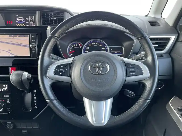 トヨタ ルーミー カスタムG S 福岡県 2017(平29)年 4.5万km ブラックマイカメタリック ・スマートアシスト　/・両側パワースライドドア　/・純正ナビ　/・フルセグＴＶ　/・バックモニター　/・ＬＥＤヘッドライト　/・ＥＴＣ　/・スマートキー／プッシュスタート　/・電格ミラー /・クルーズコントロール /・純正14インチアルミ
