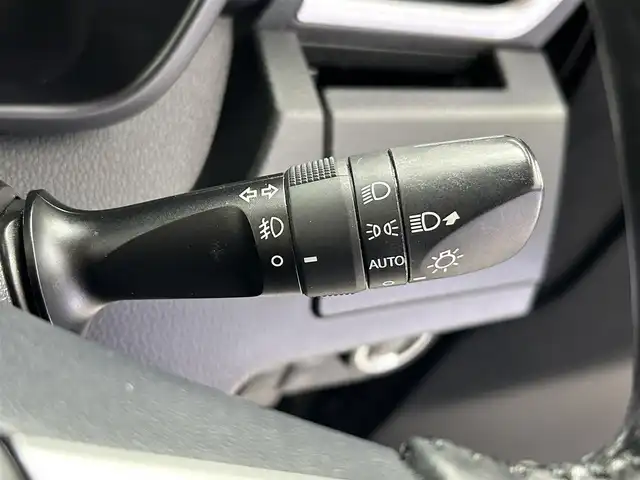 トヨタ ルーミー カスタムG S 福井県 2017(平29)年 4.5万km ブラックマイカメタリック 純正ナビ　型式：NSZT-W66T /スマートアシスト　/両側パワースライドドア　/バックモニター　/ＬＥＤヘッドライト　/ＥＴＣ　/スマートキー／プッシュスタート　/電格ミラー /クルーズコントロール /純正14インチアルミ