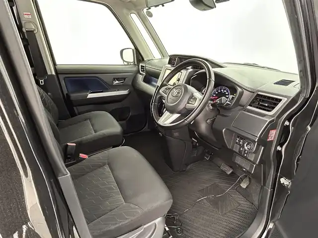 トヨタ ルーミー カスタムG S 福井県 2017(平29)年 4.5万km ブラックマイカメタリック 純正ナビ　型式：NSZT-W66T /スマートアシスト　/両側パワースライドドア　/バックモニター　/ＬＥＤヘッドライト　/ＥＴＣ　/スマートキー／プッシュスタート　/電格ミラー /クルーズコントロール /純正14インチアルミ