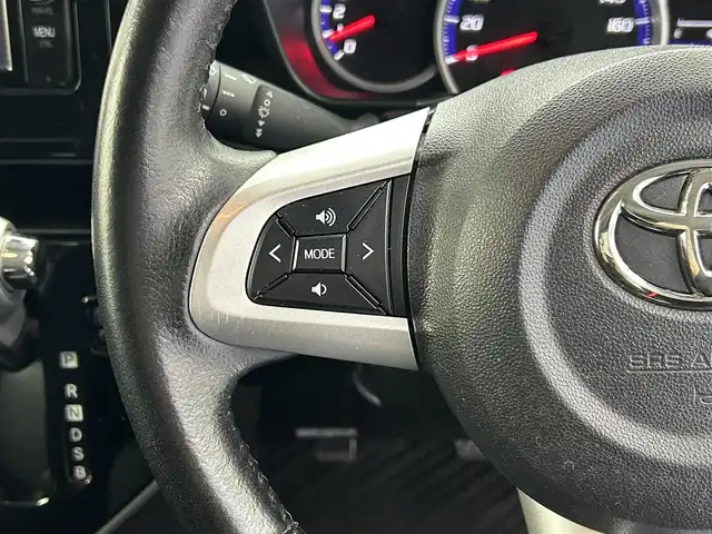 トヨタ ルーミー カスタムG S 福井県 2017(平29)年 4.5万km ブラックマイカメタリック 純正ナビ　型式：NSZT-W66T /スマートアシスト　/両側パワースライドドア　/バックモニター　/ＬＥＤヘッドライト　/ＥＴＣ　/スマートキー／プッシュスタート　/電格ミラー /クルーズコントロール /純正14インチアルミ