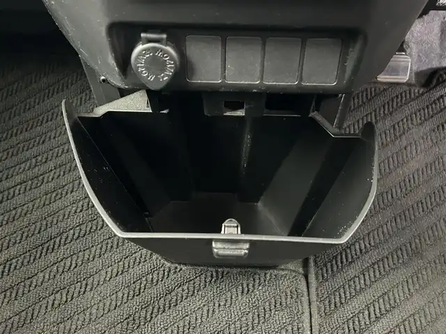 トヨタ ルーミー カスタムG S 福井県 2017(平29)年 4.5万km ブラックマイカメタリック 純正ナビ　型式：NSZT-W66T /スマートアシスト　/両側パワースライドドア　/バックモニター　/ＬＥＤヘッドライト　/ＥＴＣ　/スマートキー／プッシュスタート　/電格ミラー /クルーズコントロール /純正14インチアルミ