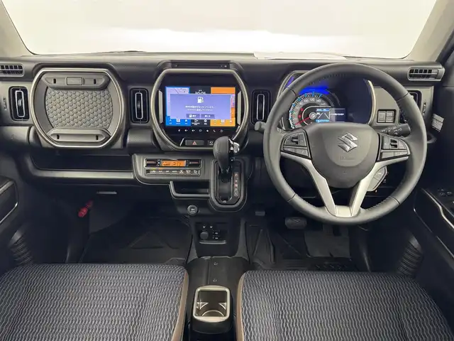 スズキ ハスラー Jスタイル Ⅱ 愛知県 2023(令5)年 0.7万km フェニックスレッドパール/ソフトベージュメタリック スズキセーフティーサポート/　・デュアルカメラブレーキサポート/　・後退時ブレーキサポート/　・誤発進抑制機能/　・後方誤発進抑制機能/　・車線逸脱抑制機能/　・車線越脱警報機能/　・ふらつき警報機能/　・標識認識機能/　・アダプティブクルーズコントロール/　・先行発進お知らせ機能/　・ハイビームアシスト/　・全方位モニター用カメラ/純正9インチメモリナビ/　（Bluetooth/フルセグTV/USB/CD/DVD）/シートヒーター/ETC/ドライブレコーダー/テレビキャンセラー/本革ステアリング/ステアリングリモコン/ナノイー搭載フルオートエアコン/純正LEDライト/純正15インチAW/ドアバイザー/後席専用テーブル/ルーフレール