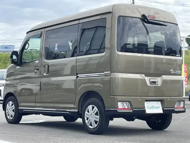 ダイハツ アトレー バン RS 青森県 2022(令4)年 1.9万km オフビートカーキM ・4WD/・純正SDナビ/・バックカメラ/・フルセグ/Bluetooth/・衝突軽減ブレーキ/・レーンキープアシスト/・レーダークルーズコントロール/・オートライト/・両側パワースライドドア/・コーナーセンサー/・ドライブレコーダー/・スマートキー/・プッシュスタート/・純正LEDヘッドライト/・純正LEDフォグライト/・スペアキーあり
