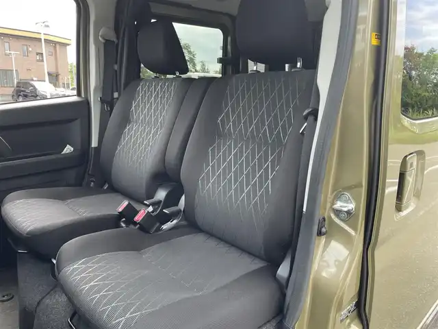 ダイハツ アトレー バン RS 青森県 2022(令4)年 1.9万km オフビートカーキM ・4WD/・純正SDナビ/・バックカメラ/・フルセグ/Bluetooth/・衝突軽減ブレーキ/・レーンキープアシスト/・レーダークルーズコントロール/・オートライト/・両側パワースライドドア/・コーナーセンサー/・ドライブレコーダー/・スマートキー/・プッシュスタート/・純正LEDヘッドライト/・純正LEDフォグライト/・スペアキーあり
