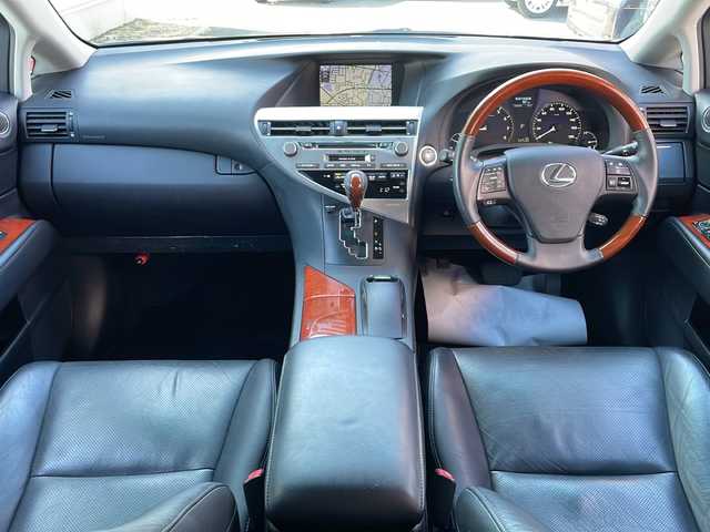 レクサス ＲＸ 350 バージョンL 栃木県 2009(平21)年 5.3万km ブラック ワンオーナー/純正ナビ/ワンセグ/CD/DVD/MD/バックカメラ/サイドカメラ/ビルトインETC/レザーシート/ベンチレーション（前席）/パワーシート（前席）/AC１００V電源/サンルーフ/電動リアゲート/クルーズコントロール/オートライト/オートワイパー/フォグランプ/電動格納ミラー/社外フロアマット/純正アルミホイール