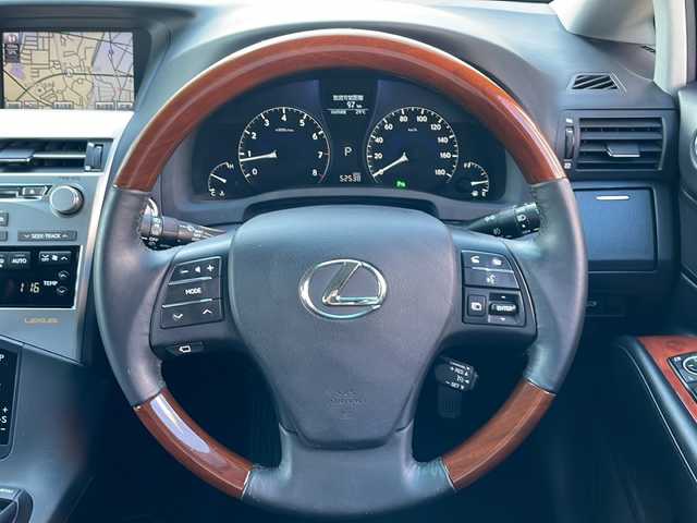 レクサス ＲＸ 350 バージョンL 栃木県 2009(平21)年 5.3万km ブラック ワンオーナー/純正ナビ/ワンセグ/CD/DVD/MD/バックカメラ/サイドカメラ/ビルトインETC/レザーシート/ベンチレーション（前席）/パワーシート（前席）/AC１００V電源/サンルーフ/電動リアゲート/クルーズコントロール/オートライト/オートワイパー/フォグランプ/電動格納ミラー/社外フロアマット/純正アルミホイール