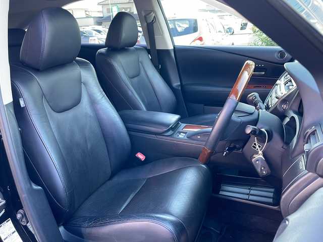 レクサス ＲＸ 350 バージョンL 栃木県 2009(平21)年 5.3万km ブラック ワンオーナー/純正ナビ/ワンセグ/CD/DVD/MD/バックカメラ/サイドカメラ/ビルトインETC/レザーシート/ベンチレーション（前席）/パワーシート（前席）/AC１００V電源/サンルーフ/電動リアゲート/クルーズコントロール/オートライト/オートワイパー/フォグランプ/電動格納ミラー/社外フロアマット/純正アルミホイール