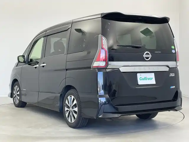 日産 セレナ ハイウェイスター Vセレクション 新潟県 2017(平29)年 8.8万km ダイヤモンドブラック 純正メモリナビ/・フルセグTV/・DVD/・Bluetooth/ETC/TVキャンセラー/全方位カメラ/両側パワースライドドア/前後コーナーセンサー/パーキングアシスト/レーンキープアシスト/衝突軽減被害システム/横滑り防止装置/オートライト/純正フロアマット/純正ドライブレコーダー/純正LEDヘッドライト/カーテンエアバッグ