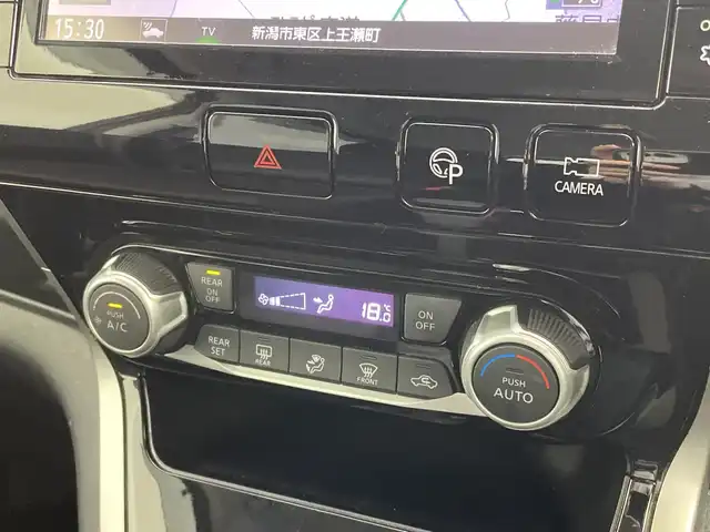 日産 セレナ ハイウェイスター Vセレクション 新潟県 2017(平29)年 8.8万km ダイヤモンドブラック 純正メモリナビ/・フルセグTV/・DVD/・Bluetooth/ETC/TVキャンセラー/全方位カメラ/両側パワースライドドア/前後コーナーセンサー/パーキングアシスト/レーンキープアシスト/衝突軽減被害システム/横滑り防止装置/オートライト/純正フロアマット/純正ドライブレコーダー/純正LEDヘッドライト/カーテンエアバッグ