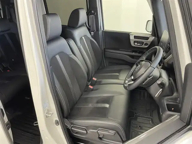 ホンダ Ｎ ＢＯＸ カスタム L ターボ スタイル+ブラック 埼玉県 2023(令5)年 1.1万km プラチナホワイトパール ホンダセンシング　社外９インチナビ　バックカメラ　ＥＴＣ　前後ドライブレコーダー　アダクティブクルーズコントロール　シートヒーター　両側パワースライドドア　純正アルミホイール　オートライト　ＬＥＤ