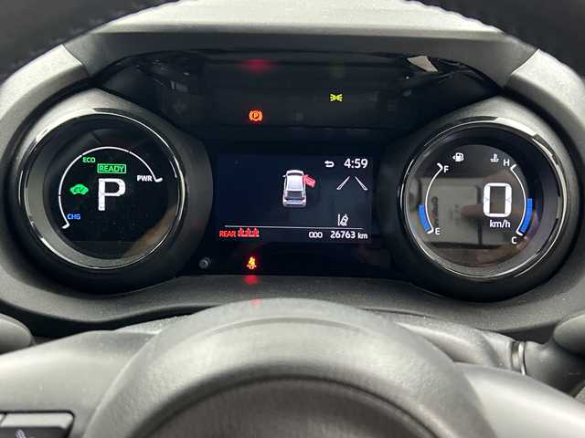 トヨタ ヤリス ハイブリッド Z 三重県 2021(令3)年 2.7万km ブラック /禁煙車　//ナビ付　//パノラミックビューモニター　//シートヒーター　//純正ディスプレイオーディオ　//前後ドライブレコーダー　//ＢＳＭ　//フルセグＴＶ　//ＣＤ／ＤＶＤデッキ　//純正ＬＥＤライト　//レーダークルーズコントロール//クリアランスソナー//アドバンスドパーキングアシスト//ステアリングリモコン