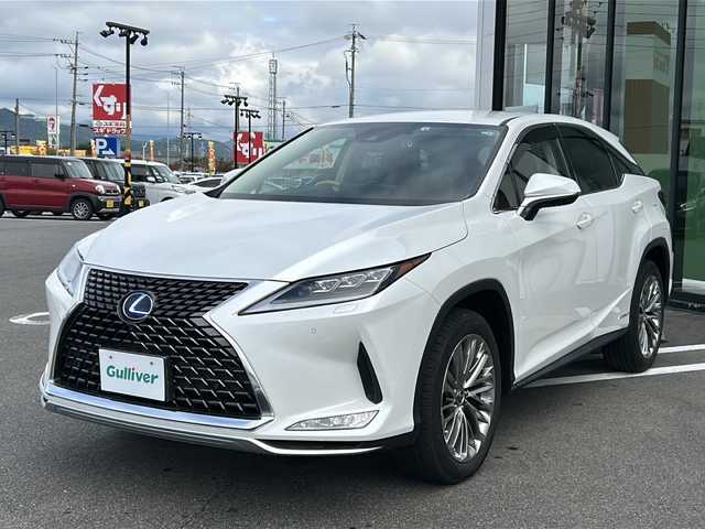 レクサス ＲＸ 450h バージョンL 岐阜県 2022(令4)年 1.2万km ソニッククォーツ 登録時走行距離11977km/純正ディスプレイオーディオ/全方位モニター/フルセグテレビ/全方位モニター・バックモニター/ワンオーナー/レクサスセーフティセンス/ブラインドスポットモニター/コーナーセンサー前後/レーダークルーズコントロール/レーンキープアシスト/3眼LEDヘッドライト/ドライブレコーダー前後/ステアリングヒーター/レザーシート/シートヒーター/エアシート/禁煙車/パワーシート/パワーバックドア/パドルシフト/プッシュスタート/スマートキー/MTモード付AT/アイドリングストップ/保証書/取扱説明書/記録簿