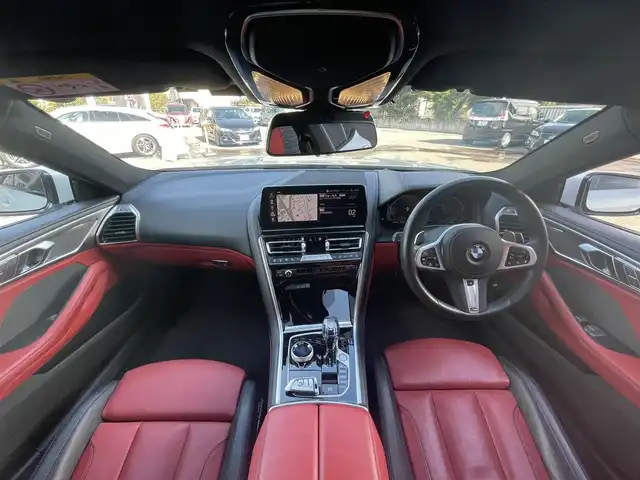 ＢＭＷ ＢＭＷ ８４０ｄ xDrive グランC エクスクルーシブ Mスポーツ 栃木県 2022(令4)年 3.8万km ミネラルホワイト 赤黒コンビレザー/スライディングサンルーフ/ソフトクローズドア/ワイヤレスチャージ/ジェスチャーコントロール/コンフォートアクセス/インテリジェントセーフティ/パワートランクリッド/アンビエントライト/ACC/PDC/レーンキープアシスト/ブラインドスポット/Harman/Kardon/全席シートヒーター/前席ベンチレーター/パワーシート/ナビ/フルセグTV/全方位カメラ/ミラーETC/BMWレーザーLEDライト/オートハイビーム