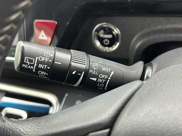 ホンダ ステップワゴン スパーダ ハイブリッド G EX ホンダセンシング 大阪府 2017(平29)年 5.7万km プレミアムスパークルブラックパール 純正9インチインターナビ/・フルセグTV/・Bluetooth/・CD/DVD/・FM/AM/・HDMI/社外後席フリップダウンモニター/ホンダセンシング/衝突軽減ブレーキ/誤発進抑制装置/後方誤発進抑制機能/路外逸脱抑制機能/アダプティブクルーズコントロール/車線維持支援システム/先行車発進お知らせ機能/オートハイビーム/パーキングセンサー/パーキングアシスト/両側パワースライドドア/ハーフレザーシート/シートヒーター/シートバックテーブル/ロールサンシェード/LEDヘッドライト/スマートキー