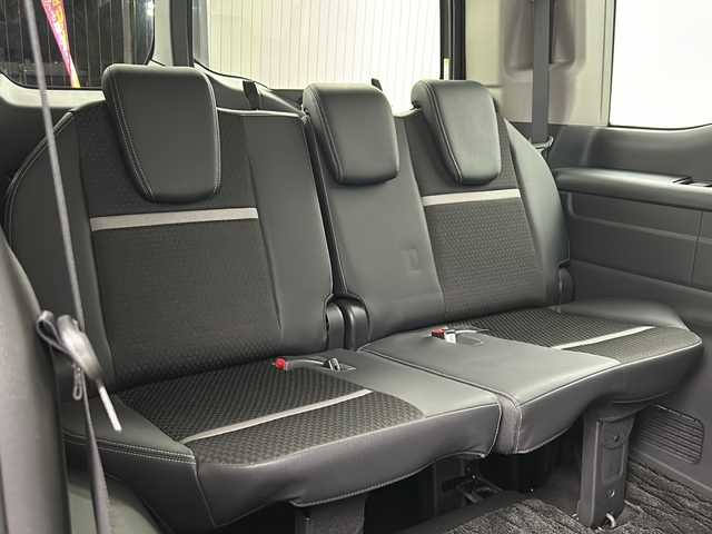 ホンダ ステップワゴン スパーダ ハイブリッド G EX ホンダセンシング 大阪府 2017(平29)年 5.7万km プレミアムスパークルブラックパール 純正9インチインターナビ/・フルセグTV/・Bluetooth/・CD/DVD/・FM/AM/・HDMI/社外後席フリップダウンモニター/ホンダセンシング/衝突軽減ブレーキ/誤発進抑制装置/後方誤発進抑制機能/路外逸脱抑制機能/アダプティブクルーズコントロール/車線維持支援システム/先行車発進お知らせ機能/オートハイビーム/パーキングセンサー/パーキングアシスト/両側パワースライドドア/ハーフレザーシート/シートヒーター/シートバックテーブル/ロールサンシェード/LEDヘッドライト/スマートキー