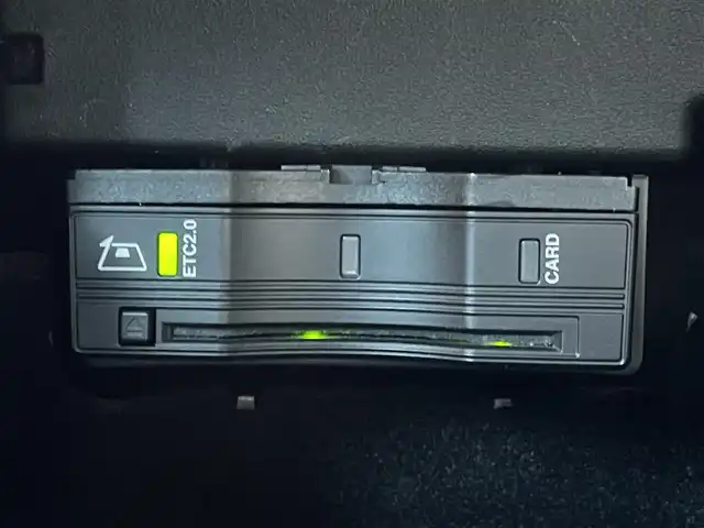 メルセデス・ベンツ Ｂ１８０ AMGライン 静岡県 2020(令2)年 4.9万km マウンテングレー アドバンスドＰＫＧ　/ナビゲーションＰＫＧ　/レーダーセーフティＰＫＧ　/ＨＵＤ　/純正ナビ　/ＴＶ　/バックカメラ　/ハーフレザーシート/シートヒーター　/電動シート　/オールシーズンタイヤ　/ＬＥＤヘッドライト　/ＥＴＣ２．０