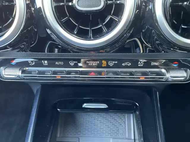 メルセデス・ベンツ Ｂ１８０ AMGライン 静岡県 2020(令2)年 4.9万km マウンテングレー アドバンスドＰＫＧ　/ナビゲーションＰＫＧ　/レーダーセーフティＰＫＧ　/ＨＵＤ　/純正ナビ　/ＴＶ　/バックカメラ　/ハーフレザーシート/シートヒーター　/電動シート　/オールシーズンタイヤ　/ＬＥＤヘッドライト　/ＥＴＣ２．０