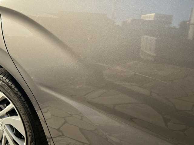 ホンダ フリード G ホンダセンシング 静岡県 2021(令3)年 2.3万km シルバー 純正SDナビ（AM.FM.CD.DVD.ワンセグTV.Bluetooth）/両側パワースライドドア/バックカメラ/アイドリングストップ/レーダークルーズコントロール/プッシュスタート/ドライブレコーダー/ETC/純正ホイールキャップ/レーンキープアシスト/スマートキー/スペアキー/ステアリングリモコン　/衝突軽減システム/横滑り防止装置/オートライト/盗難防止装置/純正フロアマット/ウォークスルー