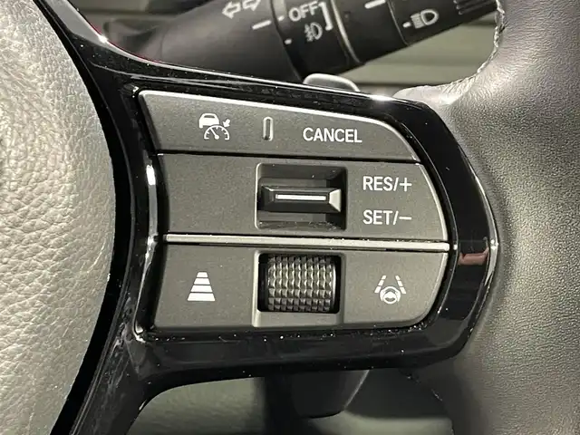 ホンダ ステップワゴン スパーダ eHEV 愛知県 2022(令4)年 3.9万km クリスタルブラックパール 純正11.4incナビ/●リアワイドカメラ/●ハンズフリーテレホンリモートコントロールスイッチ/●音声認識スイッチ/●USBジャック/Honda SENSING/●衝突軽減ブレーキ（CMBS）/●誤発進抑制機能/●後方誤発進抑制機能/●近距離衝突軽減ブレーキ/●歩行者事故低減ステアリング/●路外逸脱抑制機能/●渋滞追従機能付アダプティブクルーズコントロール（ACC）/●車線維持支援システム（LKAS）/●トラフィックジャムアシスト（渋滞運転支援機能）/●先行車発進お知らせ機能/●標識認識機能/●オートハイビーム/●アダプティブドライビングビーム/ブラインドスポットインフォメーション/パワーテールゲート(メモリー機能付)/トリプルゾーンコントロール・フルオートエアコンディショナー