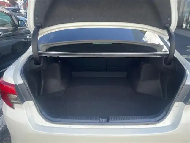 トヨタ マークＸ 250G Sパッケージ 埼玉県 2012(平24)年 7.6万km ホワイトパールクリスタルシャイン (株)IDOMが運営する【じしゃロン鳩ヶ谷店】の自社ローン専用車両になりますこちらは現金またはオートローンご利用時の価格です。自社ローンご希望の方は別途その旨お申付け下さい/柿本マフラー　/ＳＤナビ　/ＣＤ／ＤＶＤ／ＳＤ再生　/Ｂｌｕｅｔｏｏｔｈ／ＡＵＸ／ＵＳＢ接続　/ビルトインＥＴＣ　/パワーシート　/ローダウン　/社外１７インチアルミホイール　/盗難防止装置