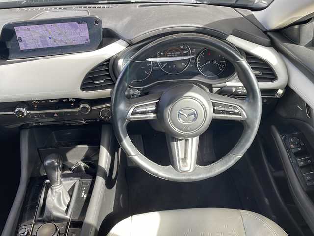 マツダ マツダ３セダン XD Lパッケージ 静岡県 2019(令1)年 4.3万km ディープクリスタルブルーマイカ ベージュ革シート/BOSEサウンド/アラウンドビューモニター/純正ナビ/フルセグTV/純正アルミホイール/ETC/LEDヘッドライト/ドライブレコーダー/衝突軽減ブレーキ/アダプティブクルーズコントロール/レーンキープアシスト/ブラインドスポットアシスト/誤発進抑制機能/パワーシート/シートヒーター/ステアリングヒーター/クリアランスソナー/スマートキー/プッシュスタート/横滑り防止装置