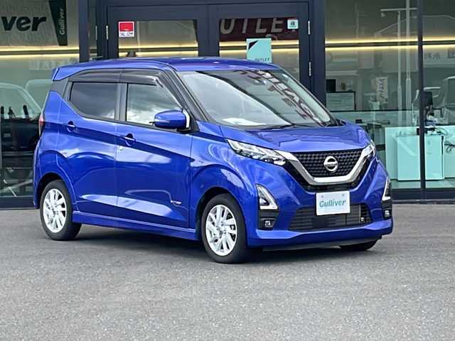 日産 デイズ ハイウェイスターX 鹿児島県 2022(令4)年 2.5万km アトランティックブルー 純正ナビ(MM321D-L)/FM　AM　CD　DVD　Bluetooth/ワンセグTV/全周囲/バックカメラ/アイドリングストップ/コーナーセンサー/横滑り防止装置/純正14インチアルミホイール/衝突被害軽減ブレーキ/オートライト/LEDヘッドライト/プッシュスタート/ABS