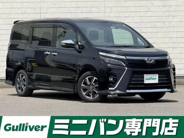 トヨタ ヴォクシー ZS 煌 福岡県 2018(平30)年 4.7万km ブラック ALPINE11型SDナビ(フルセグTV/CD/DVD/BT)バックモニターALPINE後席モニタートヨタセーフティセンス両側パワスラETCドラレコHDMI純正LEDヘッドライト純正16インチアルミホイルスマートキープッシュスタートUSBポート