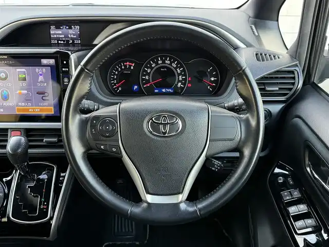 トヨタ ヴォクシー ZS 煌 福岡県 2018(平30)年 4.7万km ブラック ALPINE11型SDナビ(フルセグTV/CD/DVD/BT)バックモニターALPINE後席モニタートヨタセーフティセンス両側パワスラETCドラレコHDMI純正LEDヘッドライト純正16インチアルミホイルスマートキープッシュスタートUSBポート