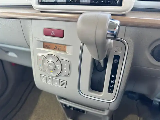 スズキ ラパン X 茨城県 2020(令2)年 5万km フォーンベージュメタリック/ホワイト2トーンルーフ ワンオーナー/純正SDナビ(AVIC-RLS901II)/ 【フルセグ/Bluetooth/CD/DVD/AM/FM】/バックガイドカメラ/全方位モニター/ETC/前席シートヒーター/純正HIDヘッドライト/オートライト/前後ドライブレコーダー/純正14インチアルミホイール/ステアリングスイッチ/コーナーセンサー/電動格納ミラー/取扱説明書/新車時保証書