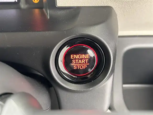 ホンダ Ｎ ＢＯＸ 福井県 2024(令6)年 0.3万km トワイライトミストブラックパール ホンダセンシング/・衝突軽減ブレーキ/・車線逸脱警報機能/・クルーズコントロール/純正ディスプレイオーディオ/【AM/FM/Bluetooth】/バックカメラ/片側パワースライドドア/プッシュスタート/スマートキー/オートライト/LEDヘッドライド