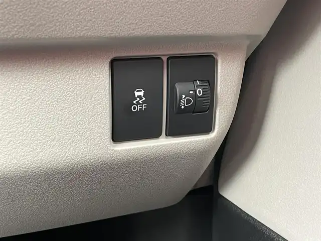ホンダ Ｎ ＢＯＸ 福井県 2024(令6)年 0.3万km トワイライトミストブラックパール ホンダセンシング/・衝突軽減ブレーキ/・車線逸脱警報機能/・クルーズコントロール/純正ディスプレイオーディオ/【AM/FM/Bluetooth】/バックカメラ/片側パワースライドドア/プッシュスタート/スマートキー/オートライト/LEDヘッドライド