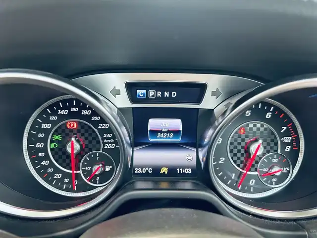 メルセデス・ベンツ ＳＬ４００ 大阪府 2017(平29)年 2.5万km ダイヤモンドホワイト パノラマスカイルーフ/赤革/メモリパワーシート/エアシートヒーター/レーダーセーフティ/ACC/ブラインドスポット/純正ナビ/TV/バックカメラ/applecarplay/純正19インチAW/LEDヘッドライト/電動リアゲート
