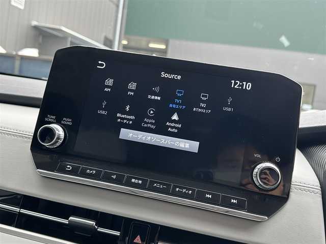 三菱 アウトランダー ＰＨＥＶ G 滋賀県 2023(令5)年 2万km スターリングシルバーM 禁煙車/純正9インチナビ/フルセグ.Bluetooth.Applecarplay/全方位カメラ/衝突軽減ブレーキ/マイパイロット/電動リアゲート/前席シートヒーター/合皮シート/前席パワーシート/ETC2.0/ステアリングヒーター/前後ドライブレコーダー/ブラインドスポットモニター/クリアランスソナー/置くだけ充電/オートハイビーム/オートライト/LEDヘッドライト/オートブレーキホールド/電子パーキング/パドルシフト