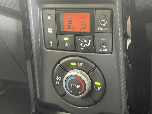 トヨタ コペン GRスポーツ 茨城県 2022(令4)年 1.4万km パールホワイトⅢ 純正ナビ/バックカメラ/フルセグ/ETC/ドラレコ/シートヒーター/専用レカロシート/専用BBS15インチAW/LEDヘッドライト/スマートキー