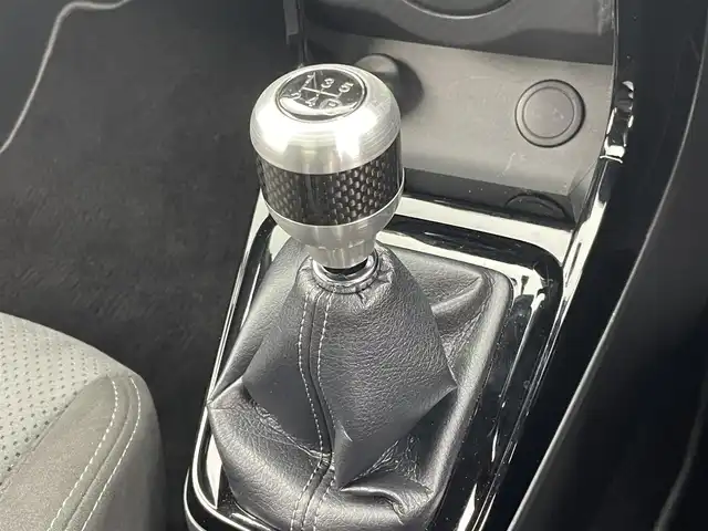 トヨタ コペン GRスポーツ 茨城県 2022(令4)年 1.4万km パールホワイトⅢ 純正ナビ/バックカメラ/フルセグ/ETC/ドラレコ/シートヒーター/専用レカロシート/専用BBS15インチAW/LEDヘッドライト/スマートキー